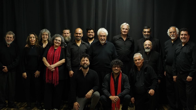 UNA ENSAMBLE